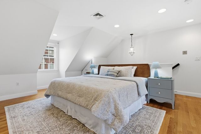 69 High Street 2, Boston, MA 02129