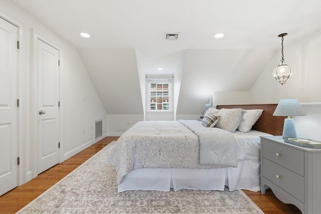 69 High Street 2, Boston, MA 02129