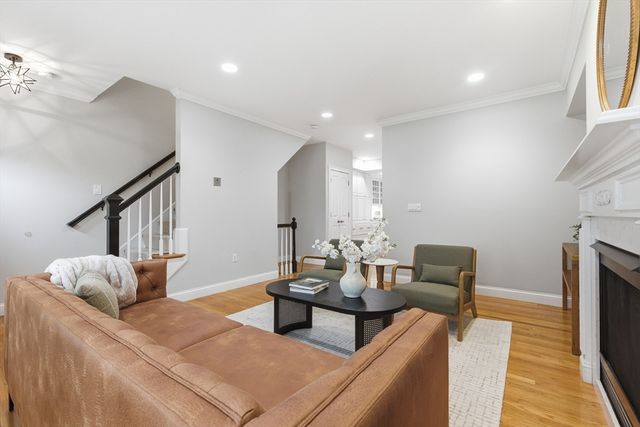 69 High Street 2, Boston, MA 02129