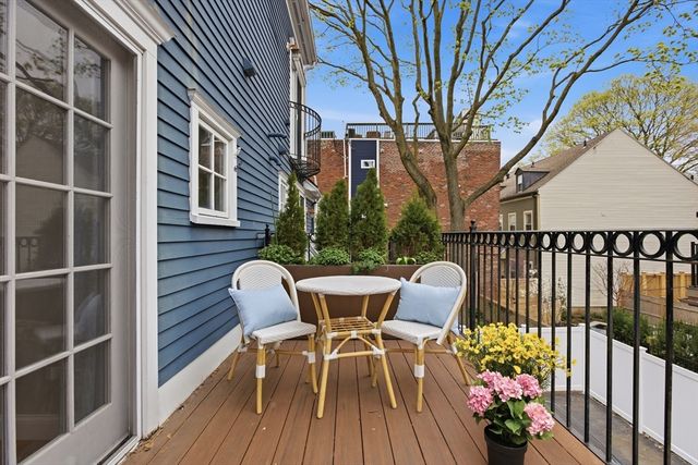 69 High Street 2, Boston, MA 02129