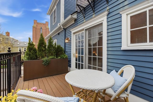 69 High Street 2, Boston, MA 02129