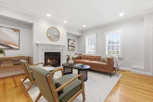 69 High Street 2, Boston, MA 02129