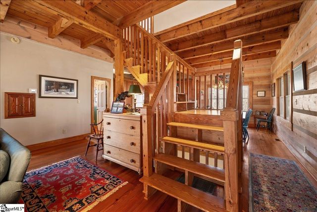 512 Doe Run, Pickens, SC 29671