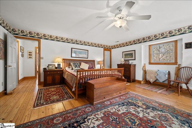 512 Doe Run, Pickens, SC 29671