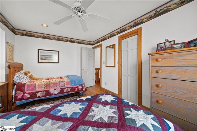 512 Doe Run, Pickens, SC 29671