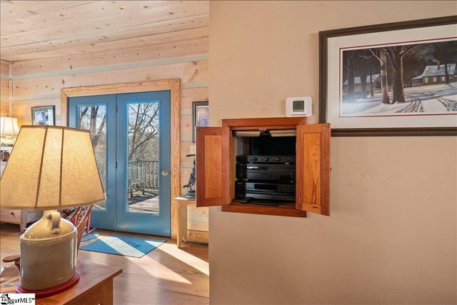 512 Doe Run, Pickens, SC 29671