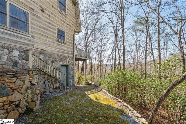 512 Doe Run, Pickens, SC 29671