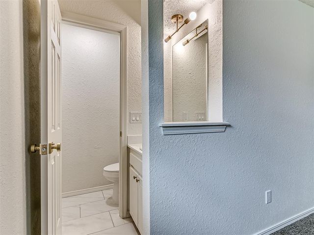 4701 Royal Oak Drive, Oklahoma City, OK 73135