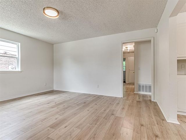 4701 Royal Oak Drive, Oklahoma City, OK 73135