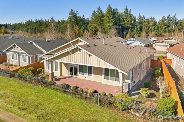 8025 Columbia Way NE, Lacey, WA 98516