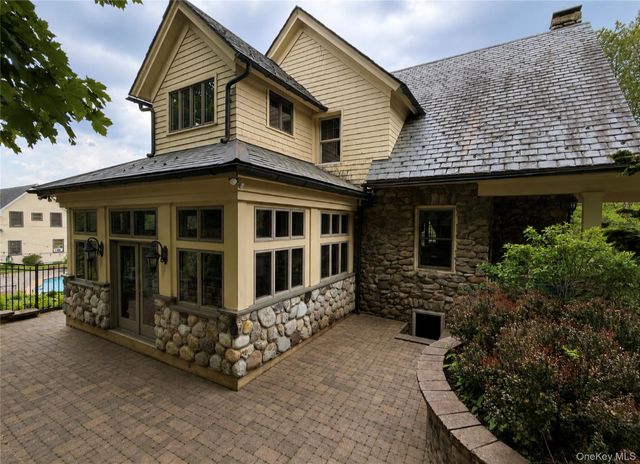 205 High Street, Monroe, NY 10950