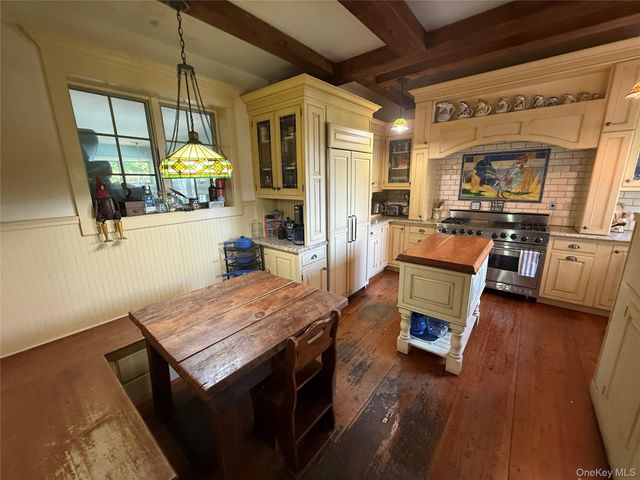 205 High Street, Monroe, NY 10950