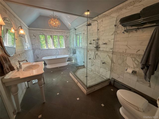 205 High Street, Monroe, NY 10950