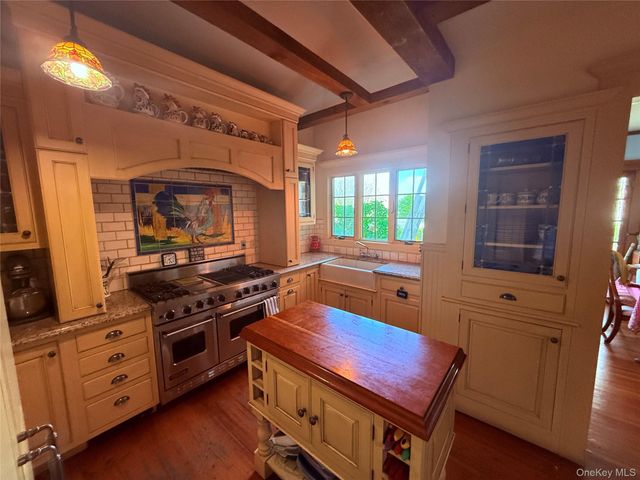 205 High Street, Monroe, NY 10950