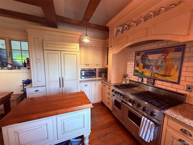 205 High Street, Monroe, NY 10950