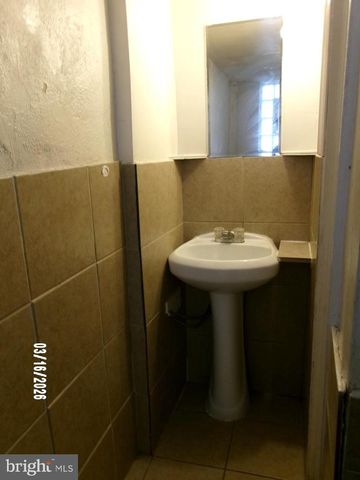 1442 STIRLING ST, Philadelphia, PA 19149