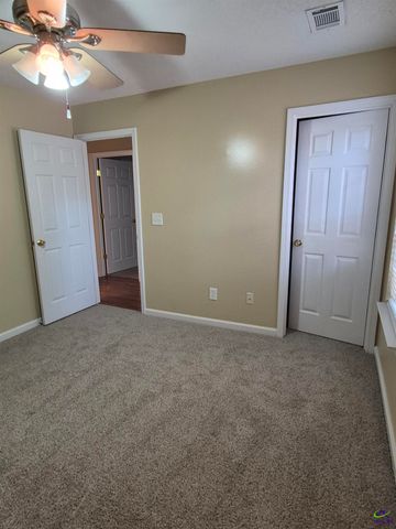 217 Cart Path Way, Bonaire, GA 31005