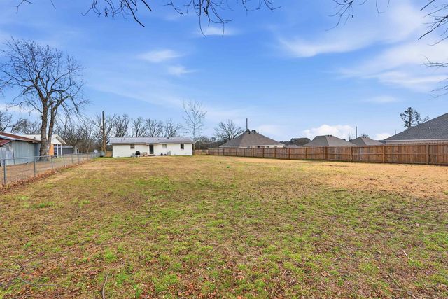 918 S Fir, Beebe, AR 72012