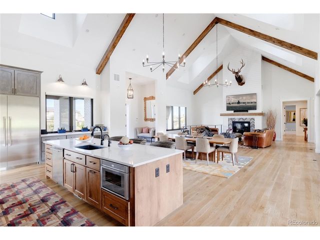 6816 Goldbranch Dr, Niwot, CO 80503