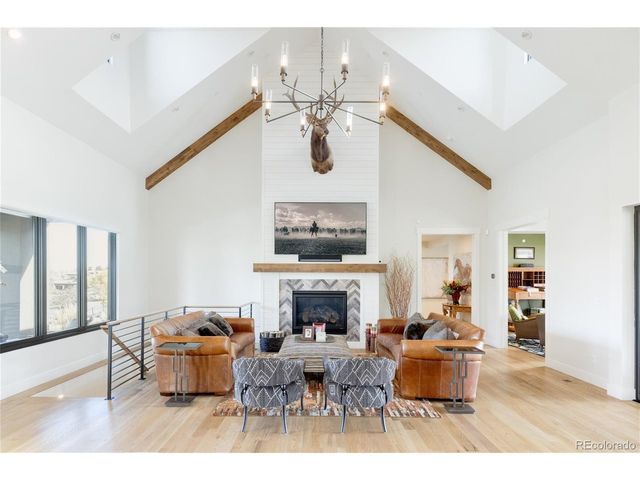 6816 Goldbranch Dr, Niwot, CO 80503