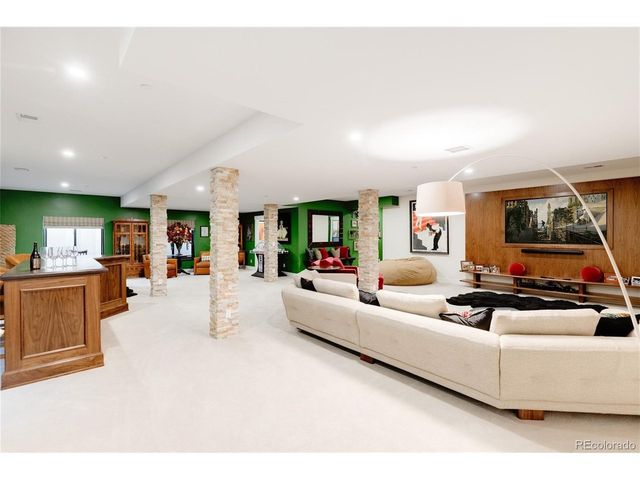 6816 Goldbranch Dr, Niwot, CO 80503