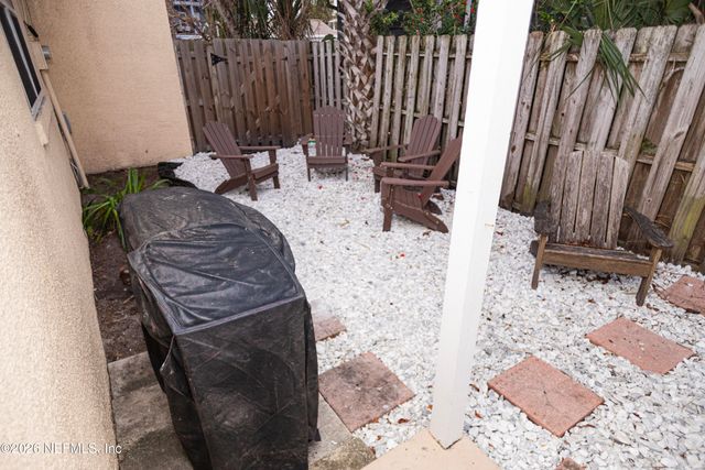 218 4TH Avenue S, Jacksonville Beach, FL 32250