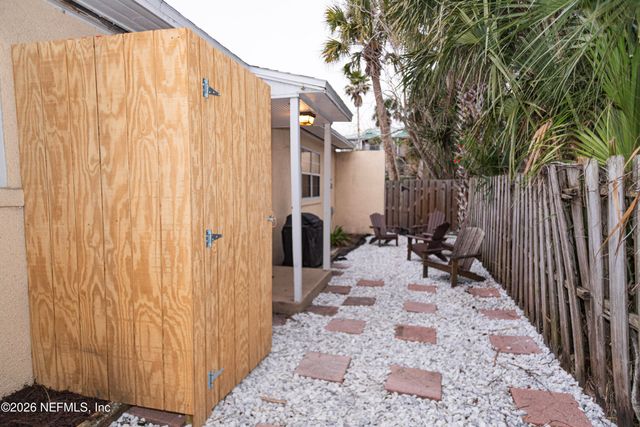 218 4TH Avenue S, Jacksonville Beach, FL 32250