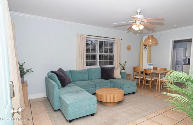 218 4TH Avenue S, Jacksonville Beach, FL 32250