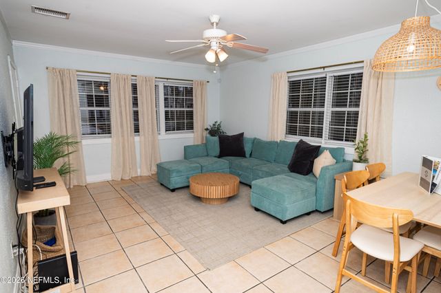 218 4TH Avenue S, Jacksonville Beach, FL 32250