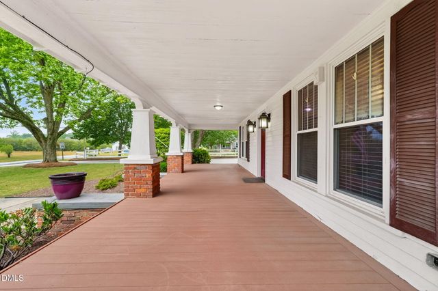 804 W Main Street, Benson, NC 27504