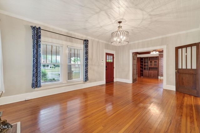 804 W Main Street, Benson, NC 27504