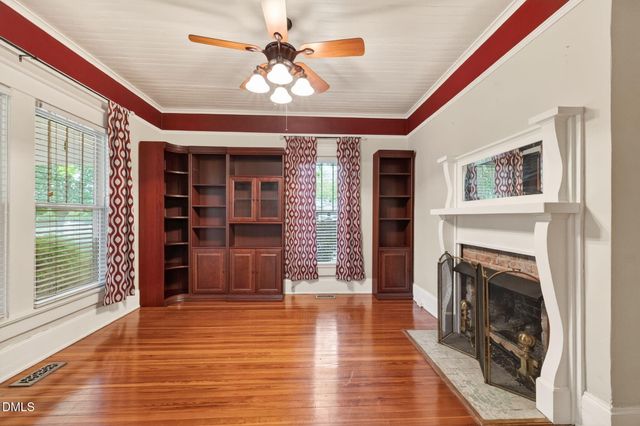 804 W Main Street, Benson, NC 27504