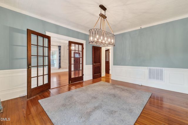804 W Main Street, Benson, NC 27504