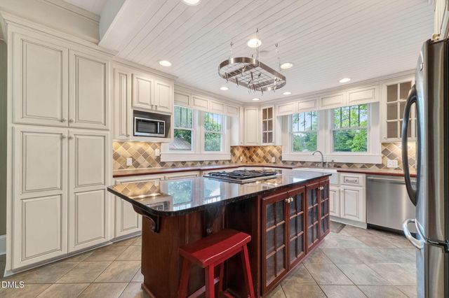 804 W Main Street, Benson, NC 27504