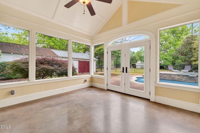 804 W Main Street, Benson, NC 27504