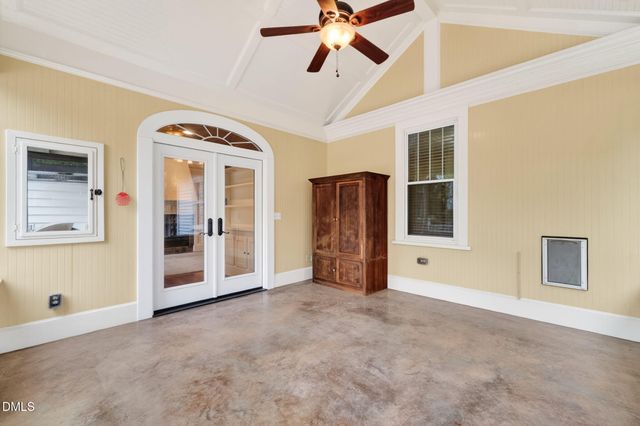 804 W Main Street, Benson, NC 27504