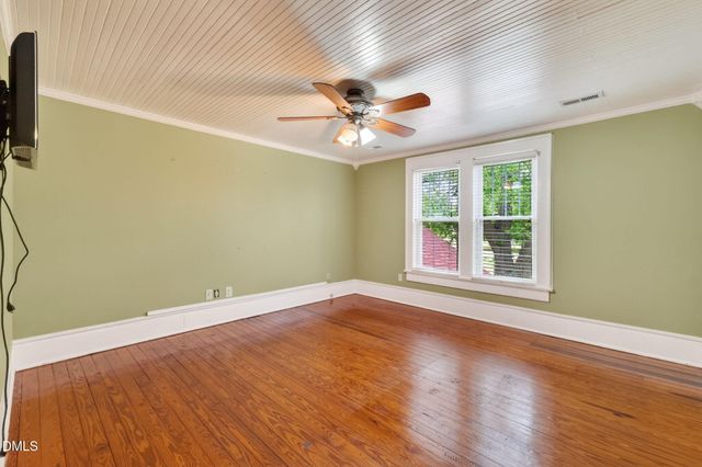 804 W Main Street, Benson, NC 27504