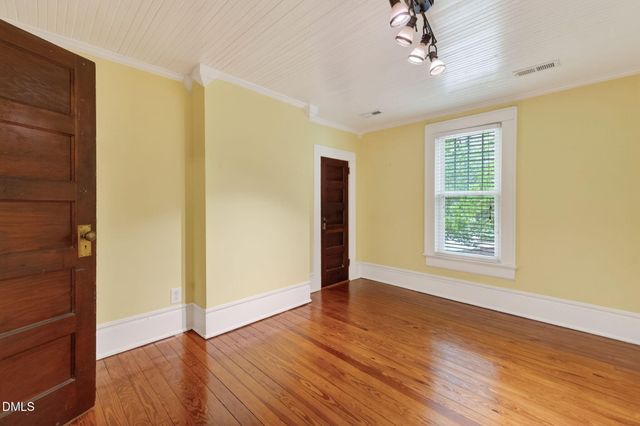 804 W Main Street, Benson, NC 27504