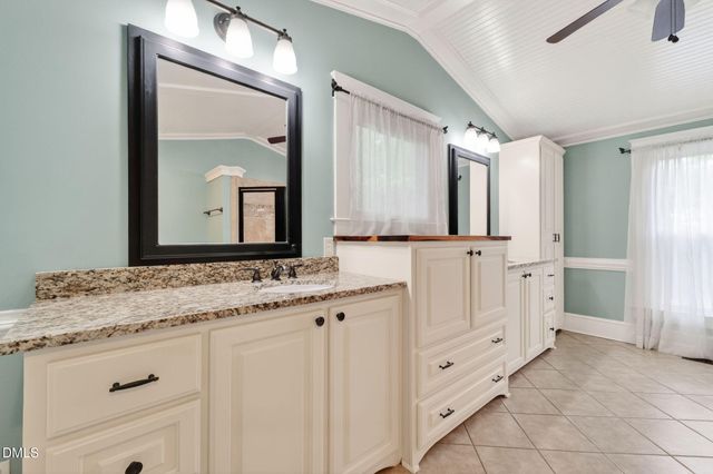 804 W Main Street, Benson, NC 27504