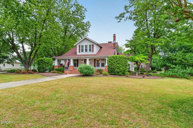 804 W Main Street, Benson, NC 27504