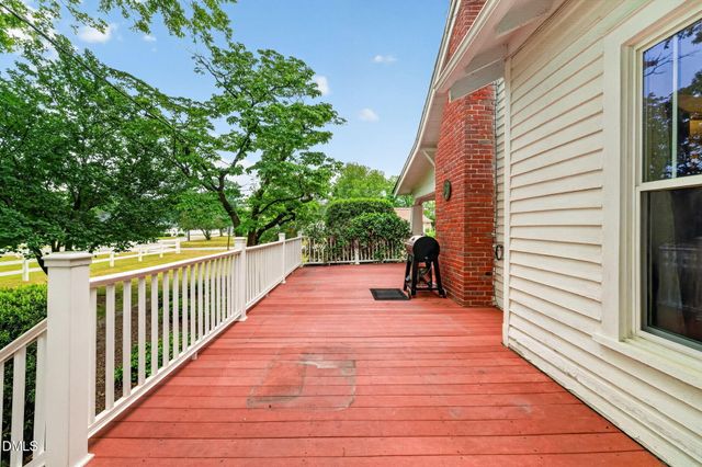 804 W Main Street, Benson, NC 27504