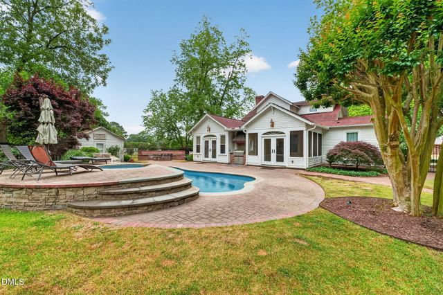 804 W Main Street, Benson, NC 27504