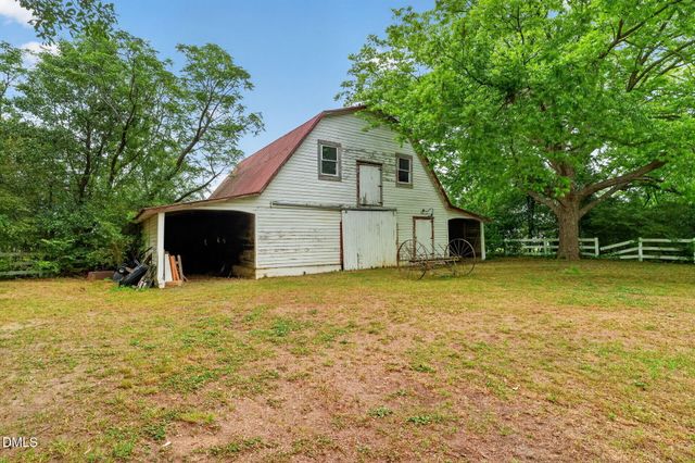 804 W Main Street, Benson, NC 27504
