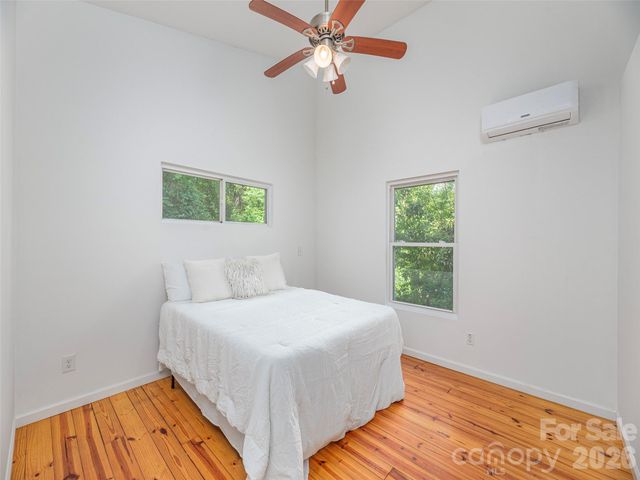 420 State Street, Asheville, NC 28806