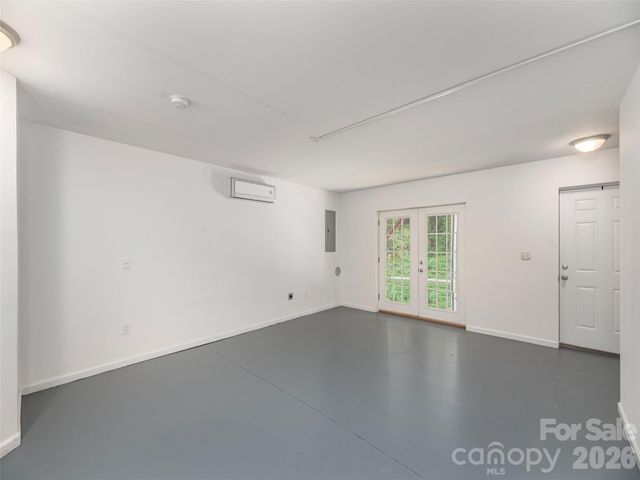 420 State Street, Asheville, NC 28806