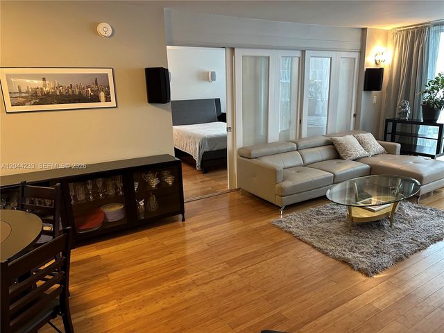 6039 Collins Avenue 1205, Miami Beach, FL 33140