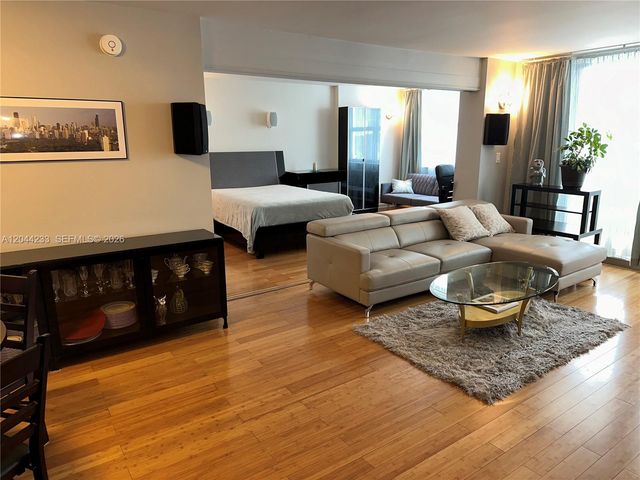 6039 Collins Avenue 1205, Miami Beach, FL 33140