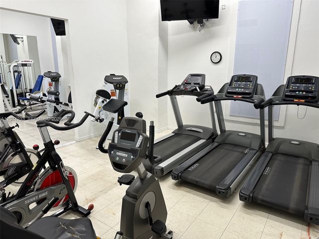 6039 Collins Avenue 1205, Miami Beach, FL 33140