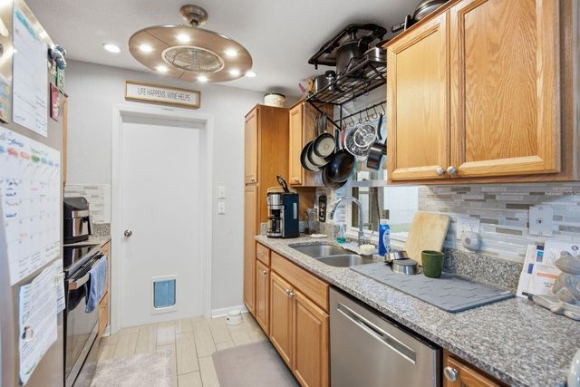 1806 DRIFTWOOD CIRCLE S, Oldsmar, FL 34677