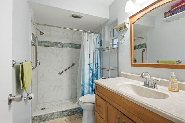 1806 DRIFTWOOD CIRCLE S, Oldsmar, FL 34677